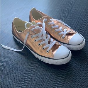 Converse rose gold